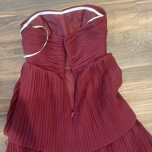 NWOT Strapless Tiered Maxi - Picture 4 of 4